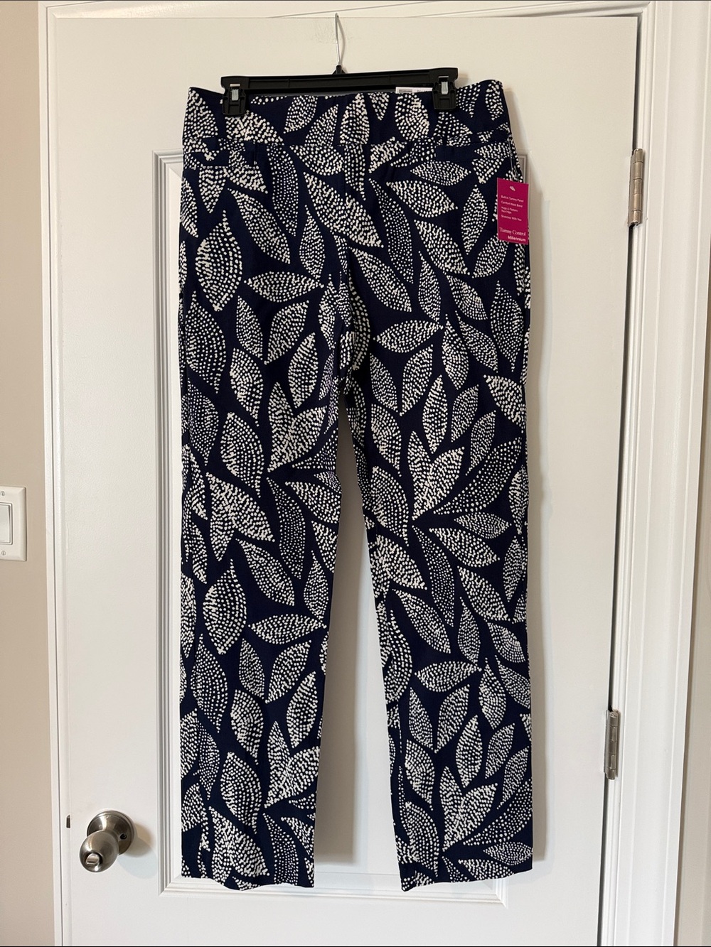 Kim Rogers Navy Leaf-Print Straight-Leg Pants